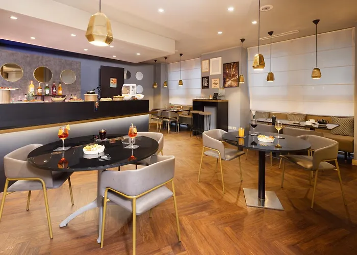 Holiday Inn Milan Garibaldi Station By Ihg